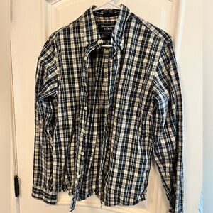 Abercrombie & Fitch button down dress shirt